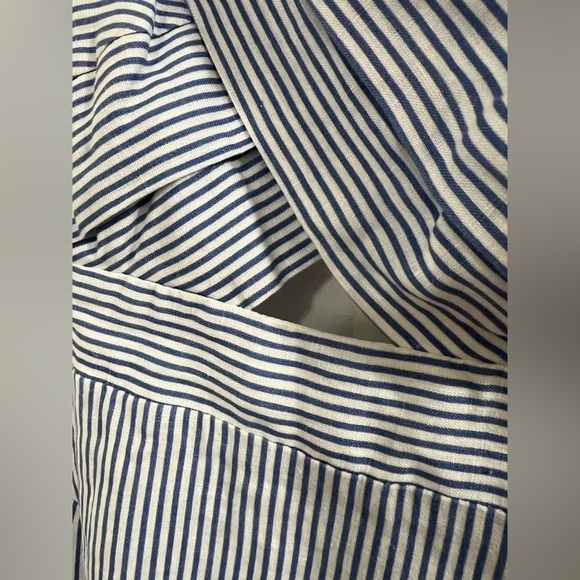 Bardot Linen Stripe Dress - Size 6 - blue and white striped - Picture 7 of 10